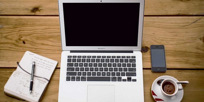 DRJRJ如何借鉴在线医疗咨询模式，优化智慧城市交通流量？