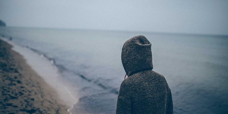 DRJRJ赋能中医药现代化：构建古籍知识图谱与智能辨证，重塑专家预约新体验